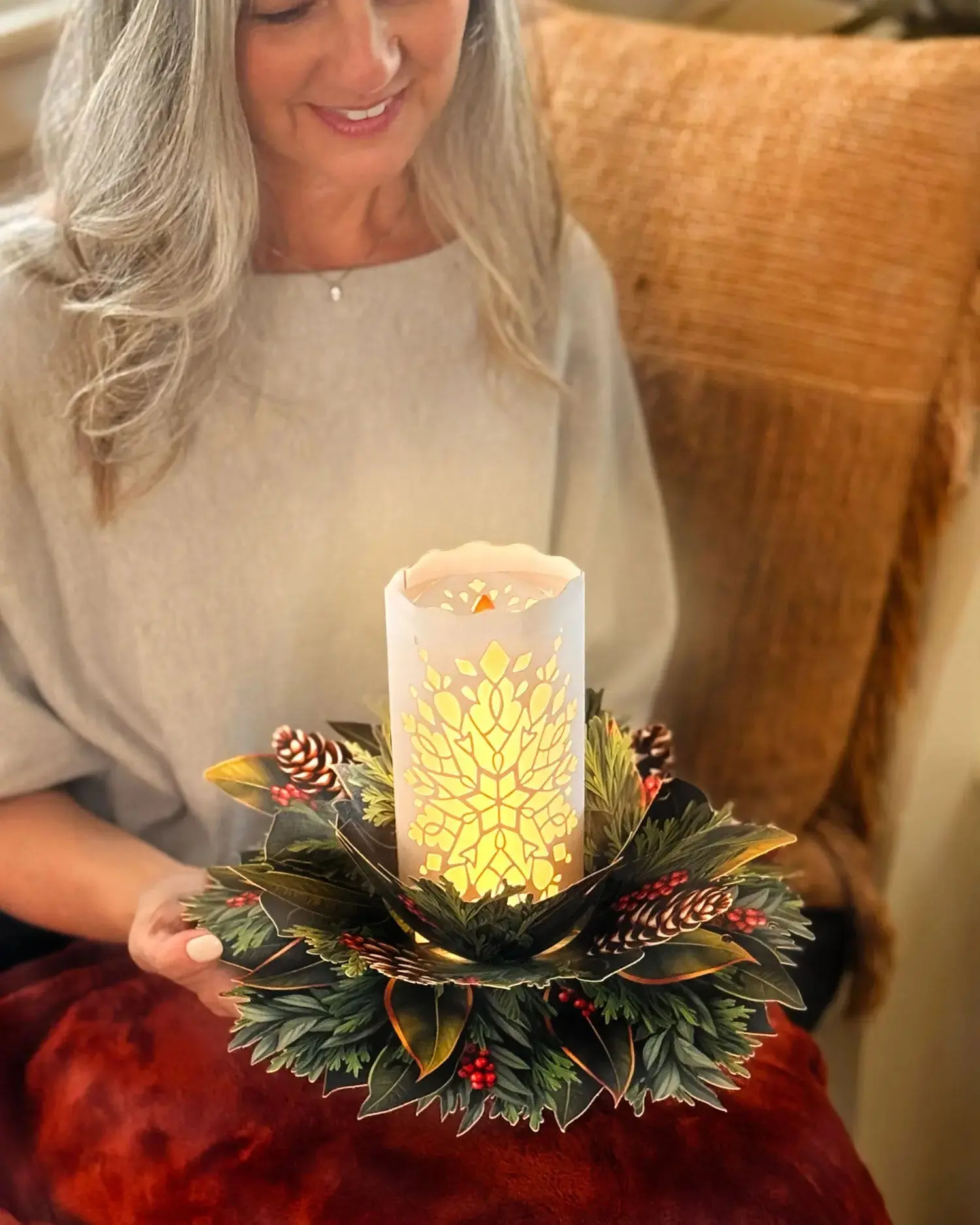 Glowing Holiday Candle - Image 2