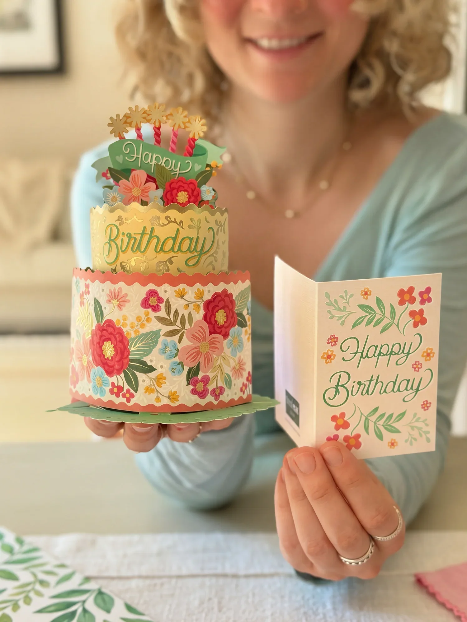 Mini Blooming Cake - Image 2